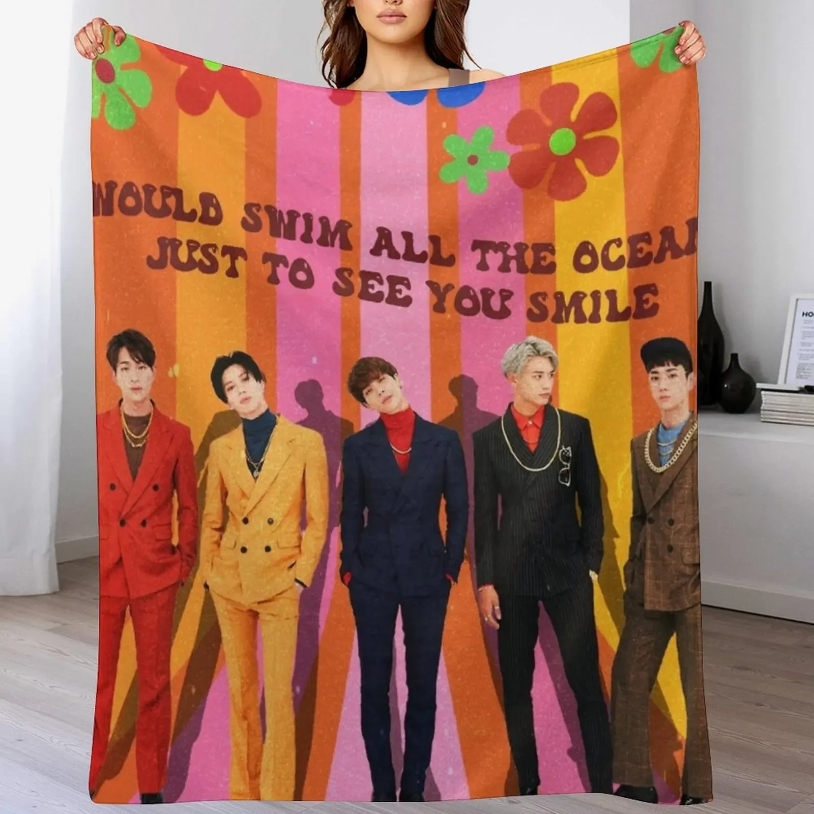 Shinee 70's poster Throw Blanket Furrys Winter beds Blankets