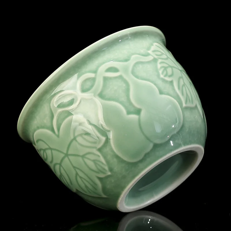 Yin Carved Celadon Chinese Style Master Cup Single Cup Large Capacity Tea Cup Ceramic Tea Cup Personal Single Cup Welfare