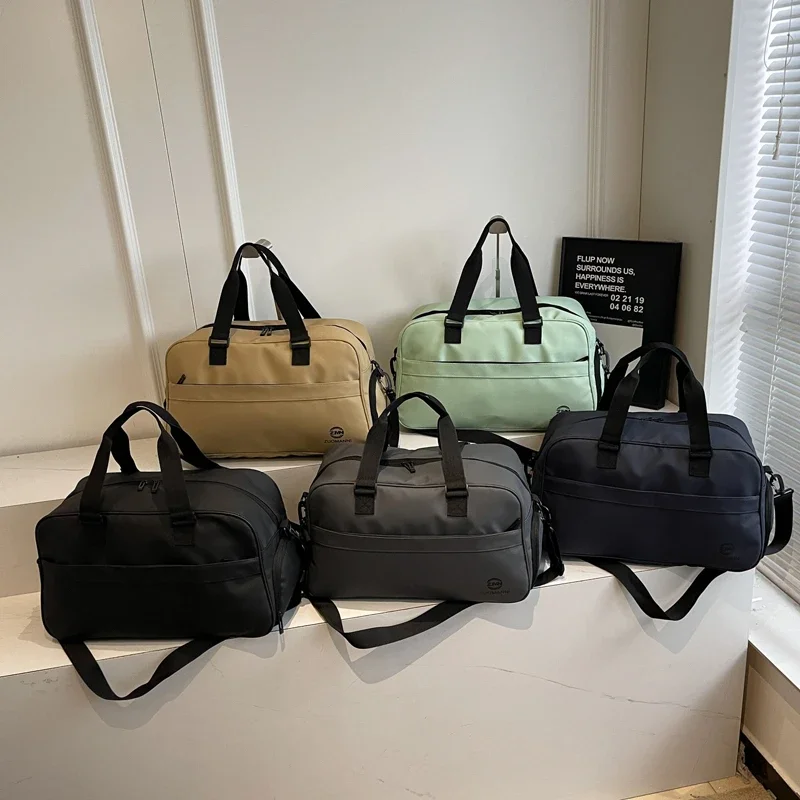 Fourre-tout de voyage en fil à coudre décontracté pour femme, sacs Oxford souples, monochromatique, grande capacité, haute qualité, mode, fermeture éclair, 2024