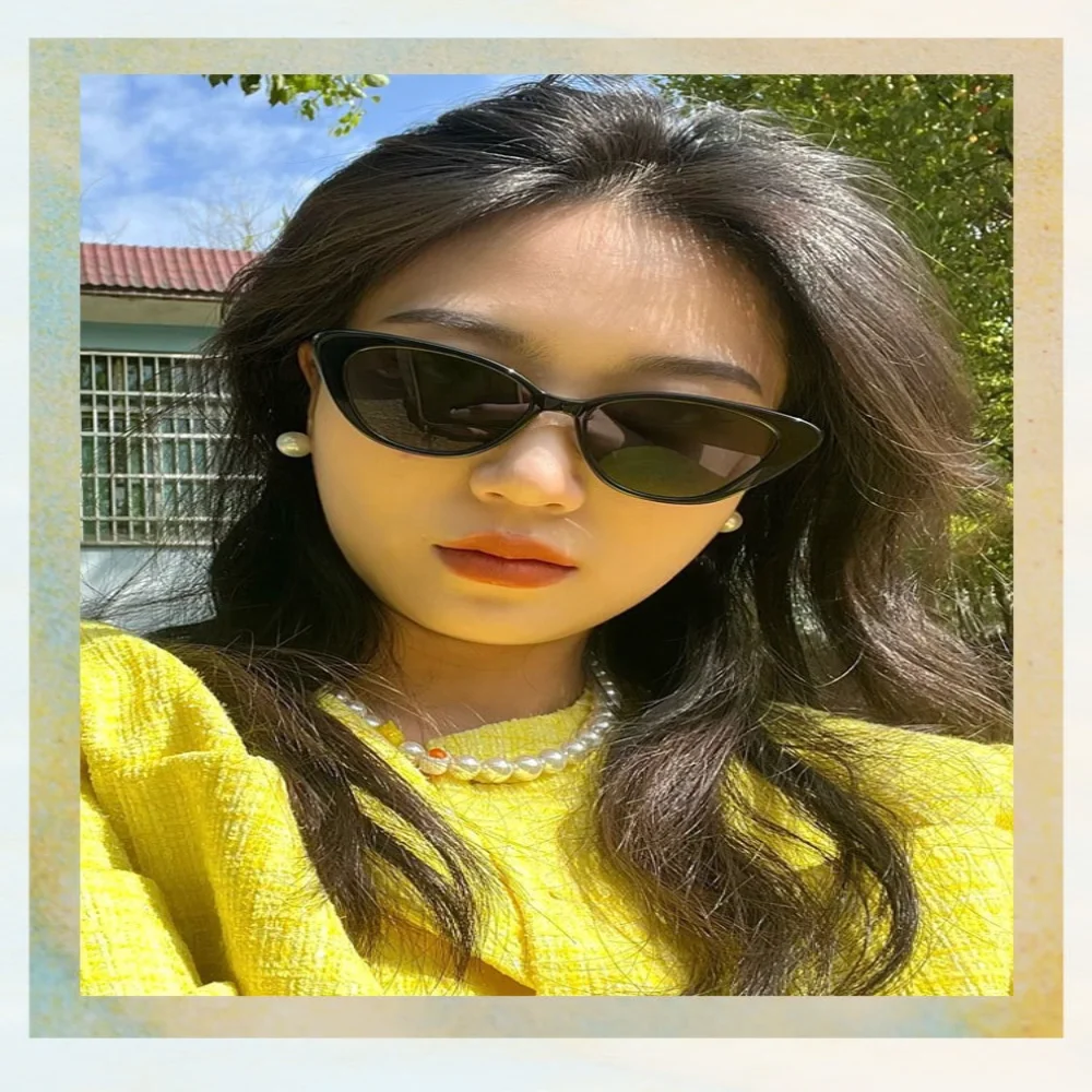 2026 New Spicy Girls Slimming And Small Face Sunglasses Retro High-End Cats Eye Sunglasses Fashionable Street Photography Shades
