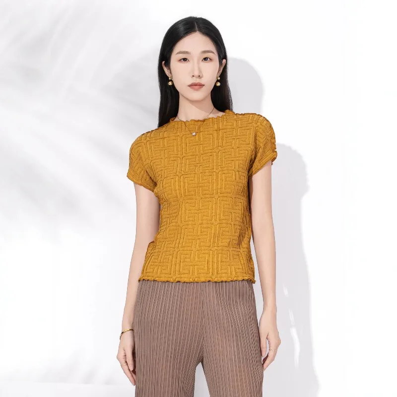 Miyake Pleated T-Shirt Plisse 2026 Summer New Women's Pleats Elegant Round Neck Pullover Slim Fit Short Sleeve Base Fold T-Shirt