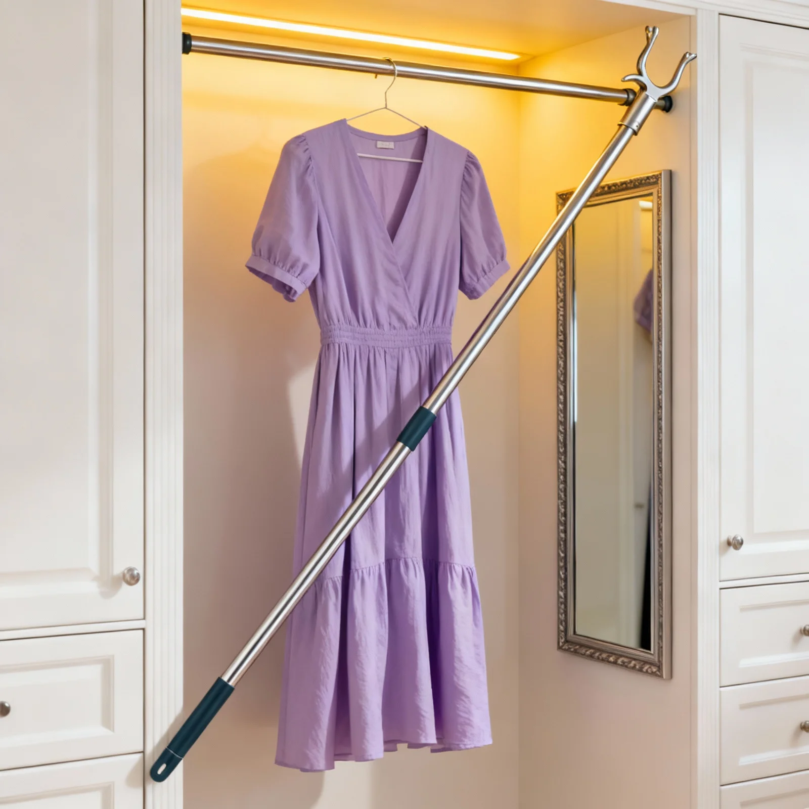 

Outdoor Clothes Drying Pole Retractable Balcony Clothesline Rod Long Reach Garment Hanger Support Rod for Pants and Clothing