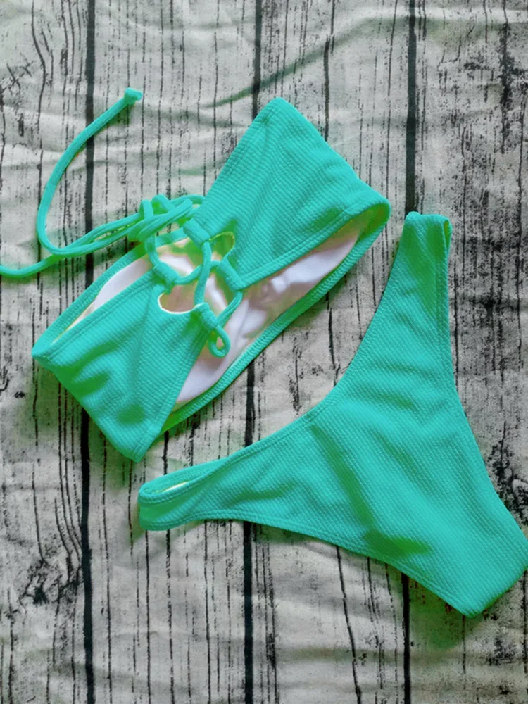 UETEEY, Bikini Sexy liso con cordones y espalda descubierta, conjunto de 2 piezas para mujer, Bikinis divididos para vacaciones en la playa, nuevo traje de baño de verano 2025, conjunto de Bikinis