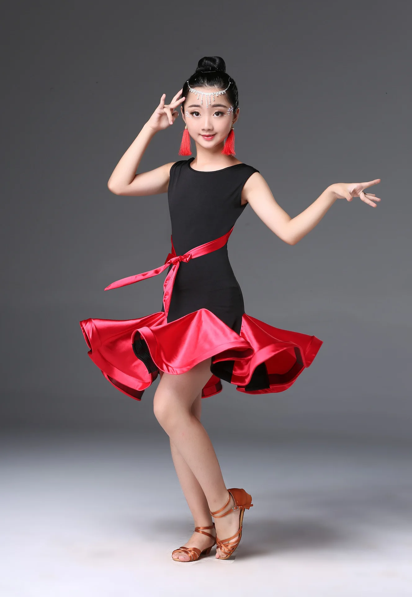 New Children's Latin Dance Practice Dress Performance Costumes Latin Dance Skirt Girls' Long Short Sleeve Dress