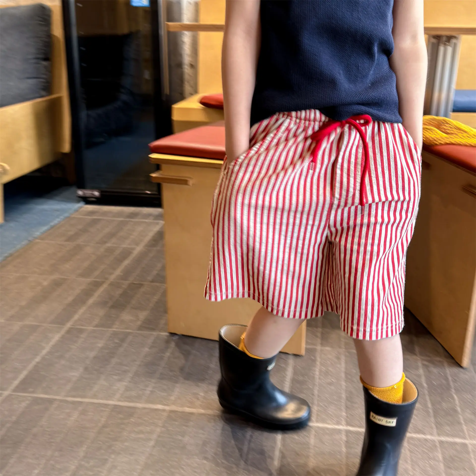 

2026 Summer New Children Casual Shorts Cotton Girls Thin Striped Shorts Toddler Boys Loose Five Point Pants Kids Clothes
