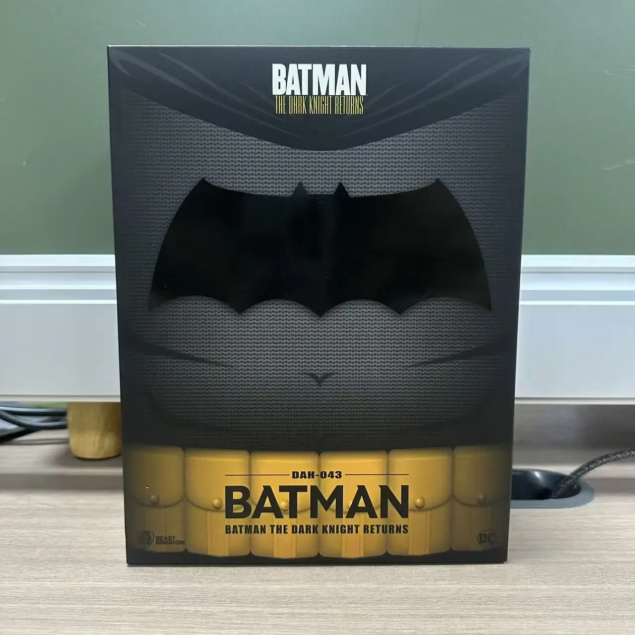 

Kingdom of The Beast Justice League Batman The Dark Knight Returns Batman Returns The Commoner Two-Headed Eagle