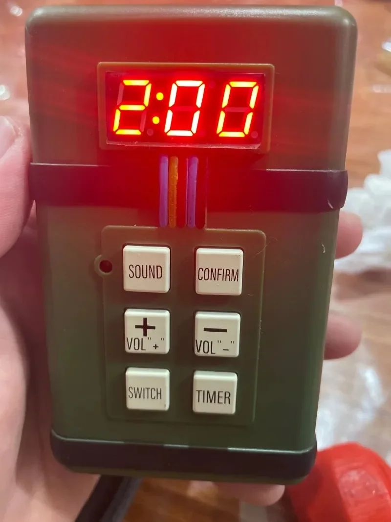 ใหม่ C4 ยุทธวิธี Dynamite Pack ของเล่นปืนอัดลมเด็กควัน Grenade (พร้อมแสงเสียง), CS คอสเพลย์เกมที่ดีที่สุดของขวัญ