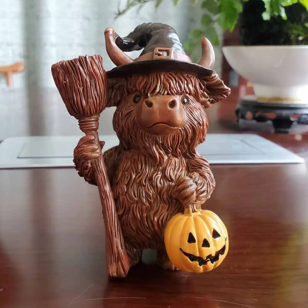 

Halloween Tabletop Ornament Resin Christmas Highland Cow Statue Cute Funny Cow Figurine Decorative Animal Sculpture Table