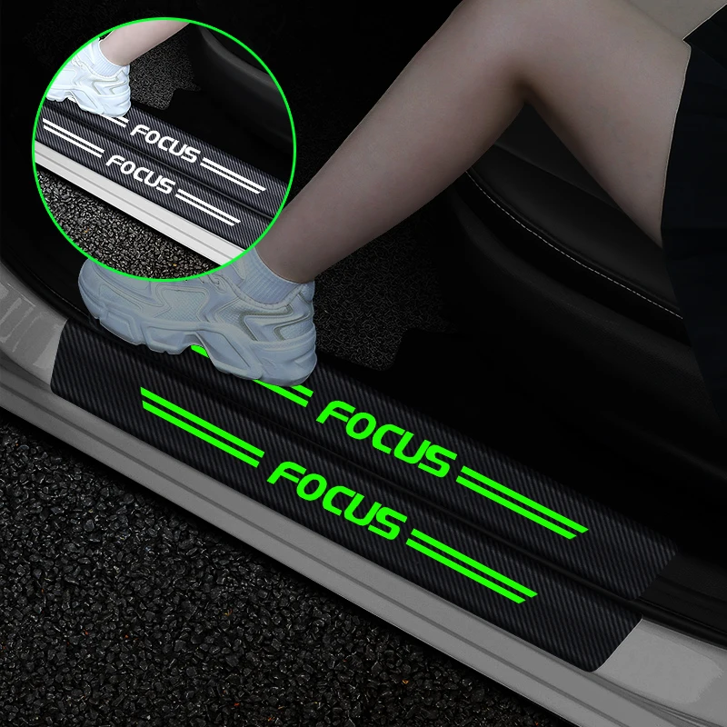 

Для Ford Focus Mk2 Mk3 Mk4 автомобильная пороговая полоса из углеродного волокна, светящиеся наклейки на порог багажника автомобиля, автоаксессуары
