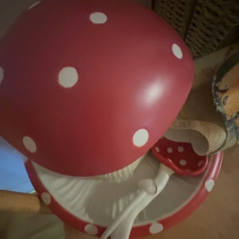 

Heat-Resistant Porcelain Tea Set，High Aesthetic Red Mushroom Cup Saucer Plates with Handled Teapot, Food Grade Dessert Dishes