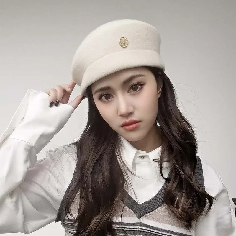 قبعات صوف خفيفة فاخرة على الطراز البريطاني للنساء لخريف وشتاء بسيطة على الموضة قبعة الفروسية للسيدات يؤرخ قبعة لباد أنيقة