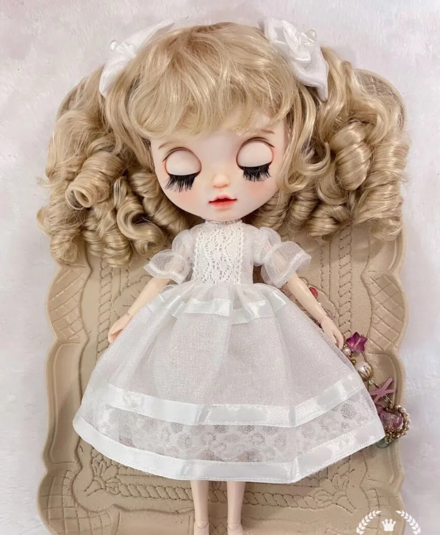 3pcs Blythe clothes blythe doll outfit white dress/ Two hair clips 1/6 30cm BJD anime girl (Fit for Pullip,Ob22/24/26, Licca)