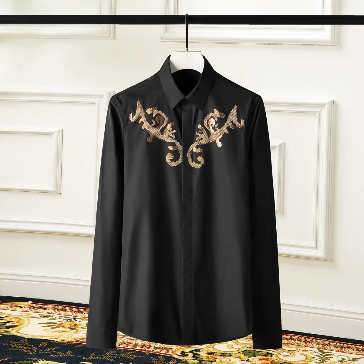 

Long sleeved royal pattern hot stamping fashionable men's shirt star style new factory direct sales men's clothing