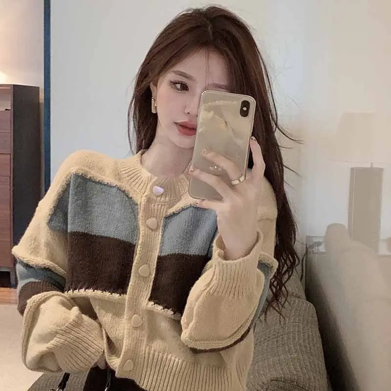 Women Autumn Fashion Striped Vintage Loose O-neck Long Sleeve Knitwear Ladies Office Lady All-match Knitting Cardigan Coat Tops