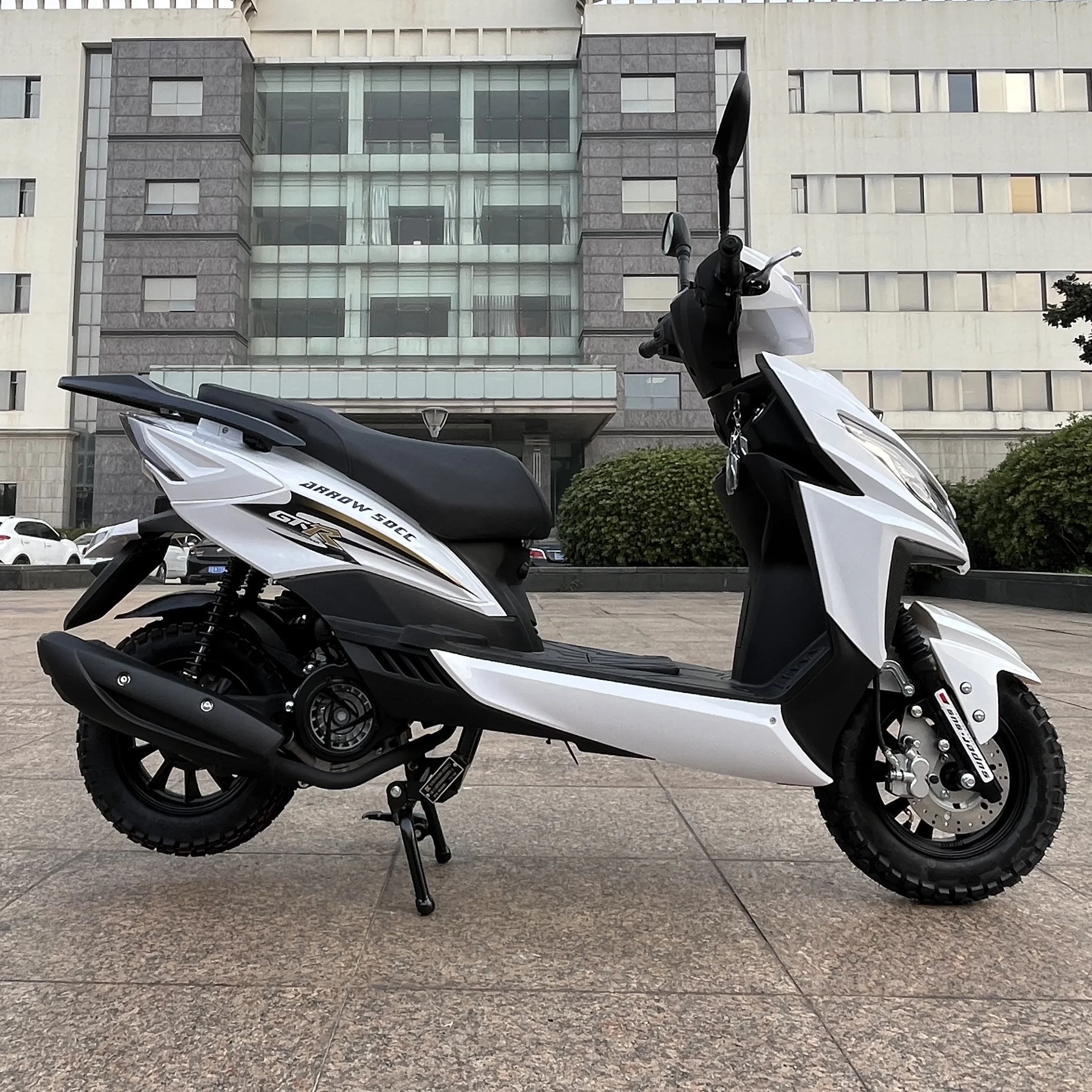 Strong Power Good Design 125 Cc Motorcycle Gas Scooters 150cc With Rear Carrier Gas Powered Scooter 50cc For Adult