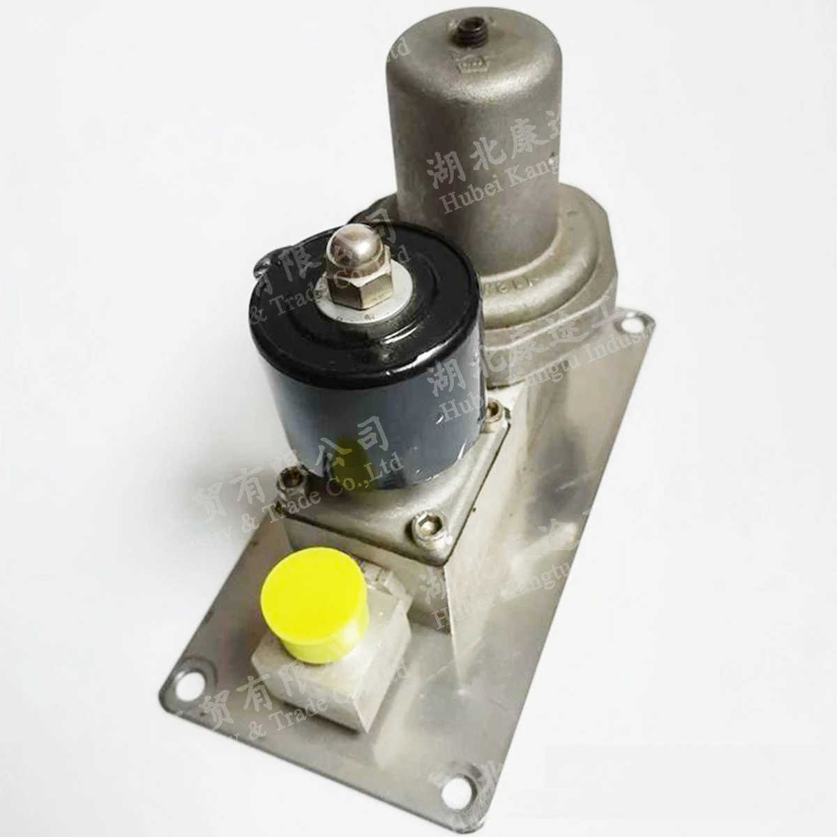 Professional wholesale Dongfeng DCI11 natural gas low pressure regulator 1145010-E1400