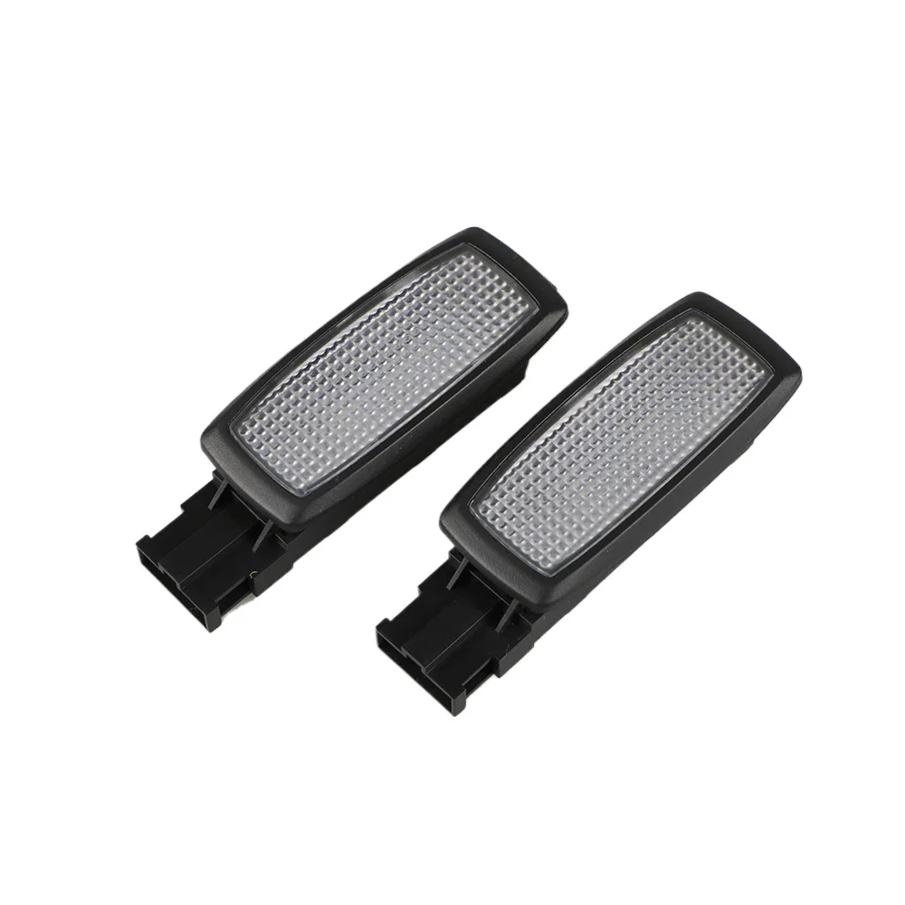 

2Pcs Black Led Sun Visor Reading Light Dome Makeup Mirror Lights For VW Passat B7 Tiguan Superb Tharu 56D947109 56D 947 109