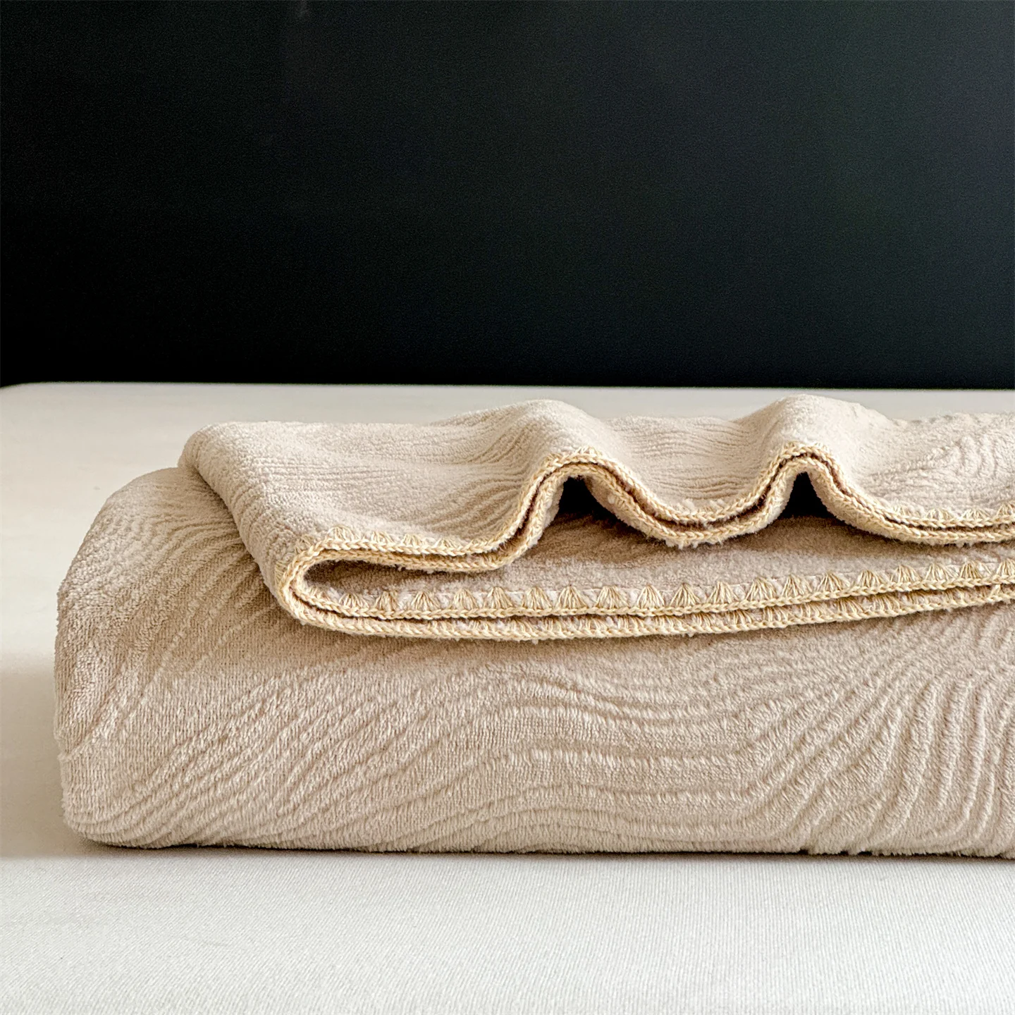 2026 new carved velvet graphene composite blanket blanket blanket