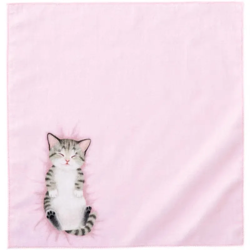 Spot cute Japanese kitten handkerchief belly facing cat hand towel creative gift baby towel
