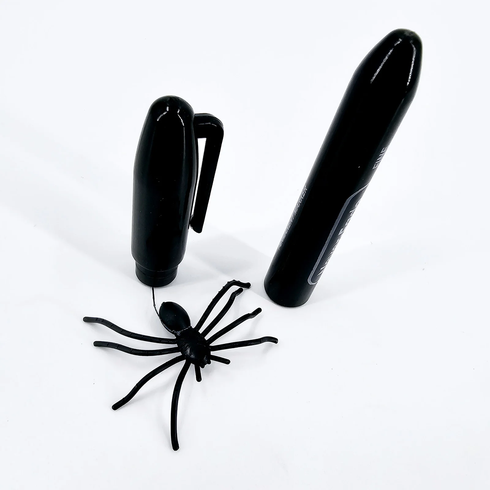 Scare Prank Spider Pen Magic Tricks 3D Jumping Spider Magic Gag Close-up Party Prank Toys Comedy Props Accessories Easy to Do
