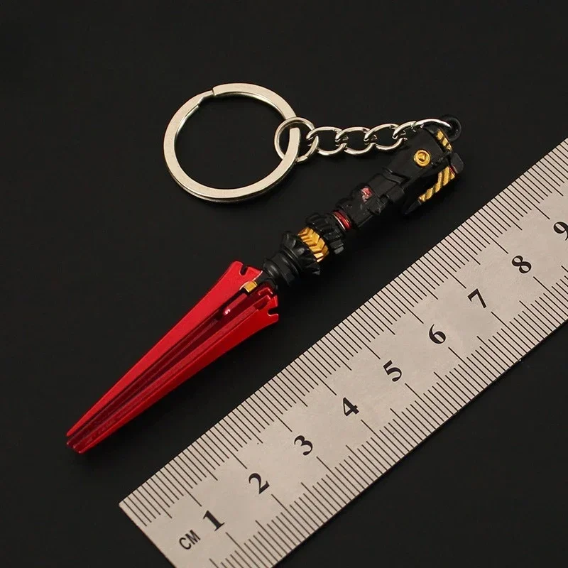 9cm/3,54 pulgadas nuevo siglo punzón periférico lanza llavero de Metal espada de Anime arma modelo pequeño y exquisito regalo de joyería personalizado