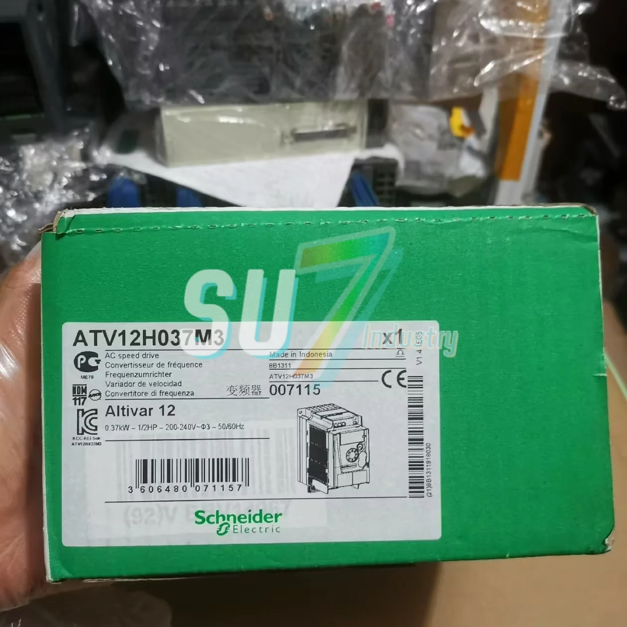 ATV12H037M2X ATV12H037M3 محول التردد جديد في المستودع