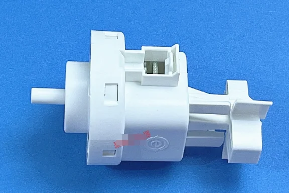 Water Level Switch for Washing Machines – Reliable Water Level Sensor for Drum Washers – High-Quality Water Level Switch