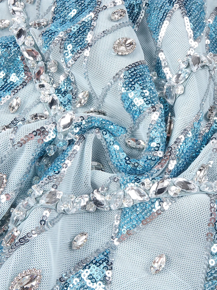 فستان VC Dazzling مزين بالترتر والكريستال بدون أكمام بتصميم قصير لحفلات الموضة والمناسبات