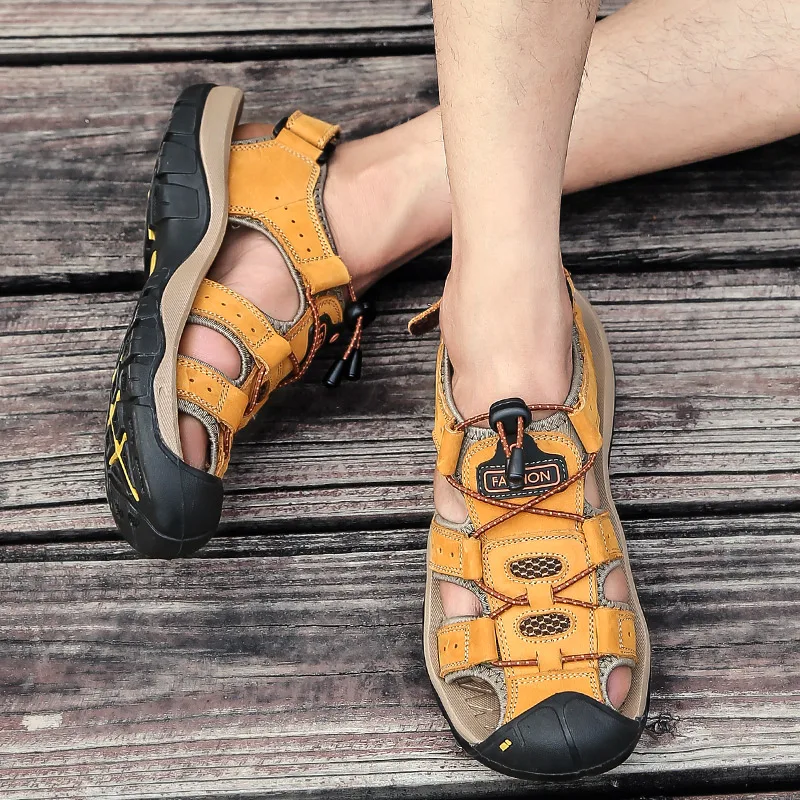 2026 New Hollow Men Sandals Mesh Breathable Shoes Beach Men\'s Slippers Comfortable Non-slip Trendy Casual Men\'s Sneakers Sandals