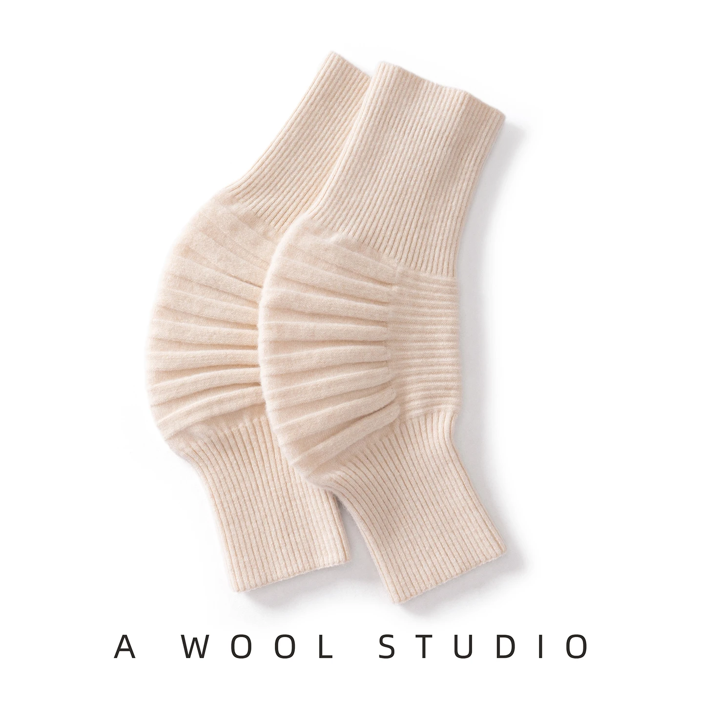 Рисунок 4 - Эргономичные 100% шерстяные наколенники унисекс