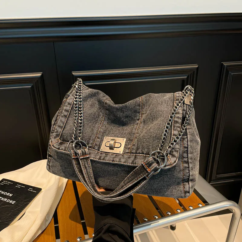 

2025 Vintage Women's Tote Bag Genuine Leather Large Capacity Multi-way Shoulder Crossbody Purse, Retro Chic Work Bag for Office