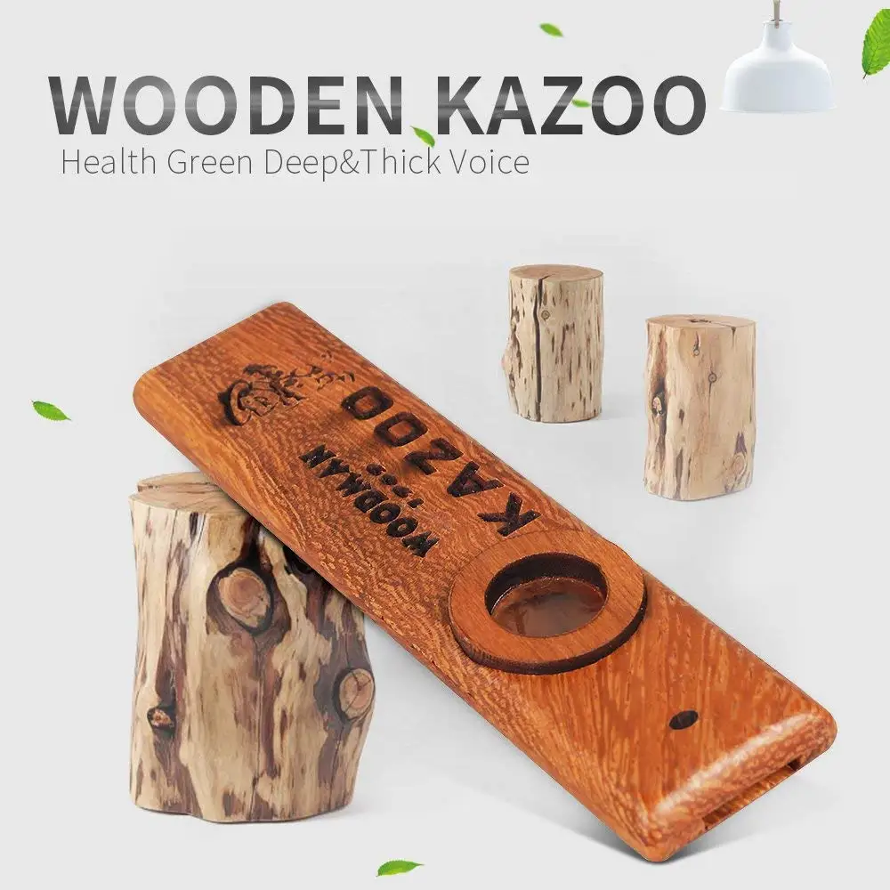 Houten Kazoos, Voortreffelijk Instrument Gemakkelijk En Veel Plezier Voor Kinderen En Mensen Neuriën Lied