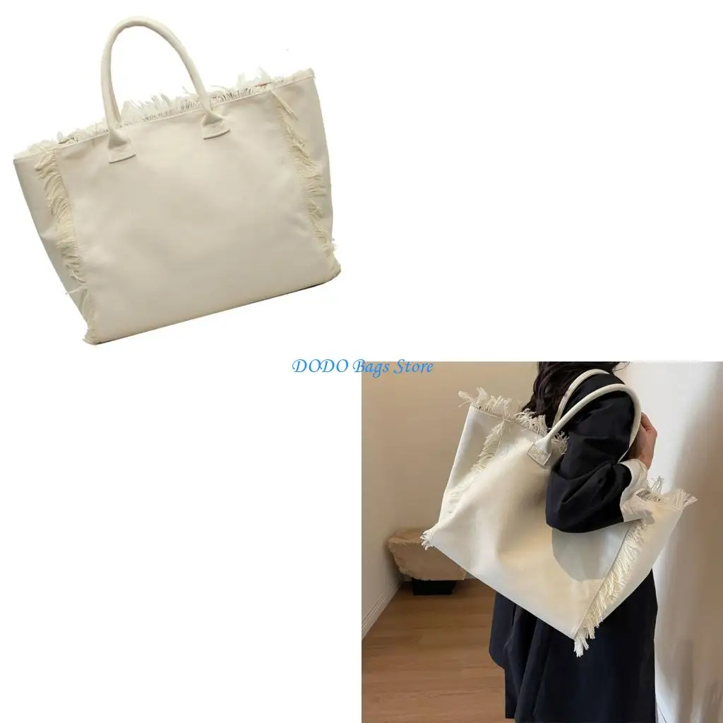

Spacious Canvas Handbag Shoulder Bag Designed For Commuting And Shopping