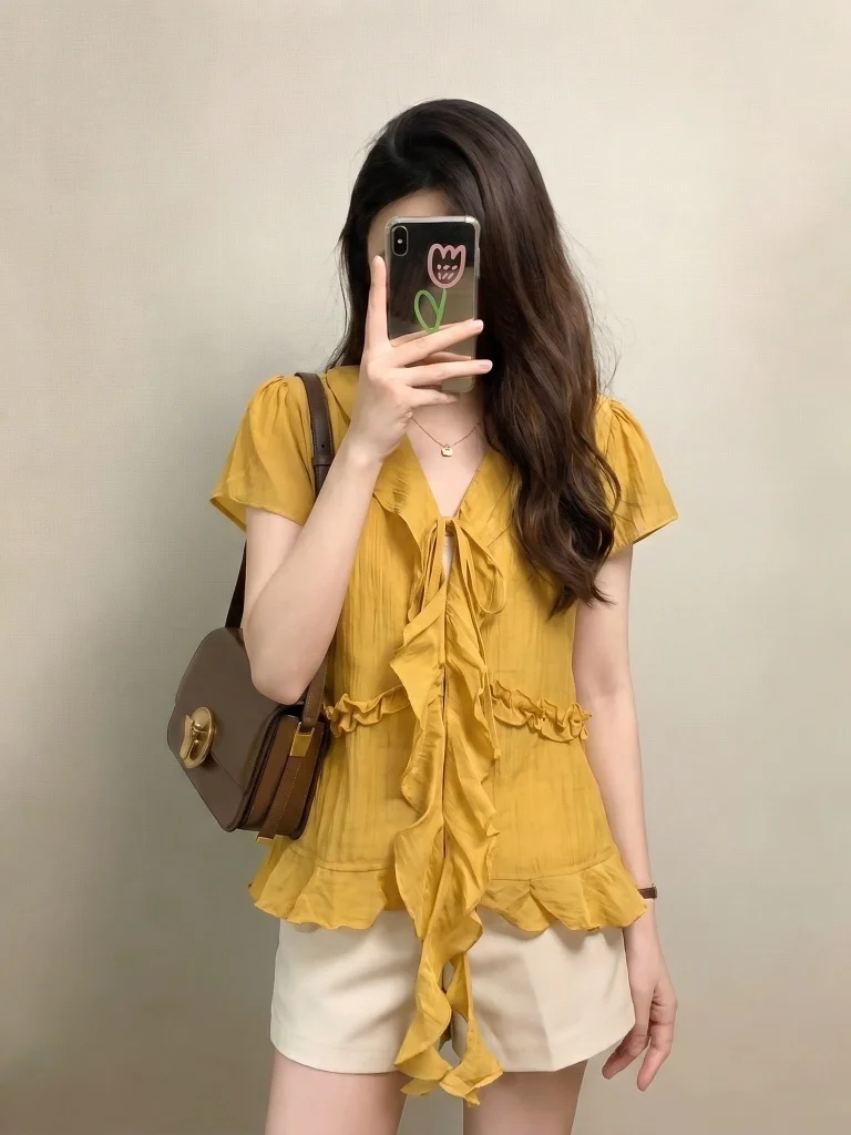 

Yellow Lace Trim V-Neck Shoulder Shirt Women's Stylish Summer New plus Size Beautiful Top Korean Style Commute Wind Loose Fit