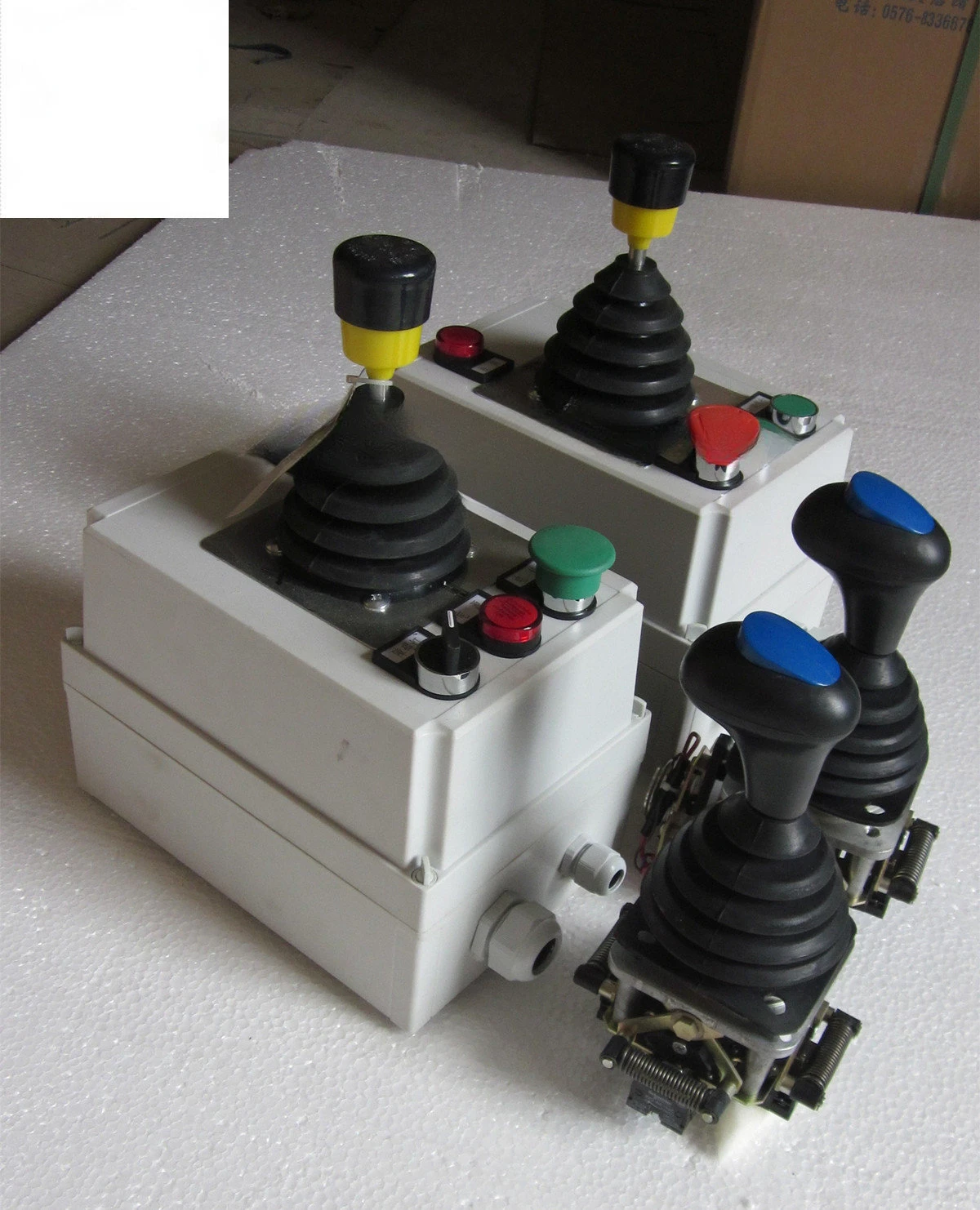 Аксессуары для башенных кранов, соединительный привод, рабочий контроллер, корпус сердечника башенного крана Potan Yongmao Chuan Аксессуары для башенных кранов, соединительный привод, рабочий контроллер, корпус сердечника башенного крана Potan Yongmao Chuan