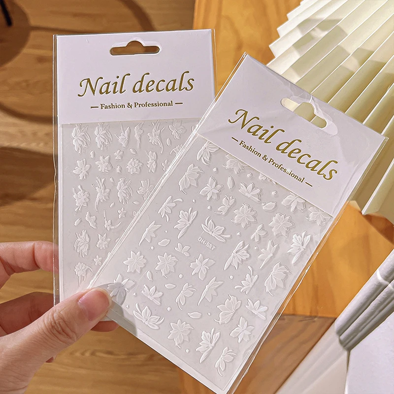 【WHB】 Decorazione adesiva per decalcomania adesiva per il miglioramento dell'adesivo per unghie con temperamento disegnato a mano con fiore di magnolia bianco