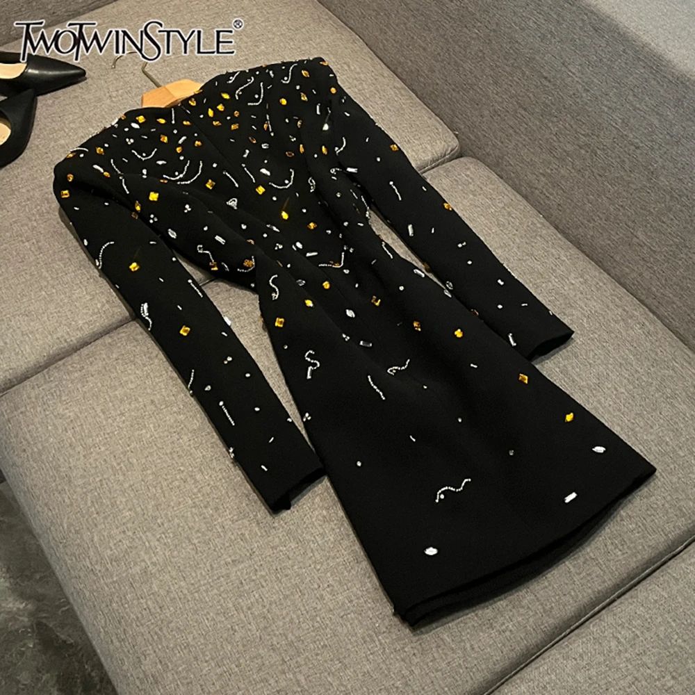 

TWOTWINSTYLE Design Sense однотонные платья для женщин с круглым вырезом и длинными рукавами, высокой талией, шикарное короткое платье, женская мода KDR528827