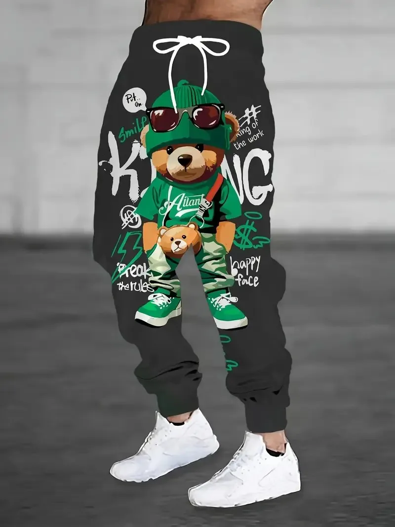 

Новые мужские брюки на весну и осень 2025 имеет повседневный модный и удобный 3D-принт с медвежьим принтом.