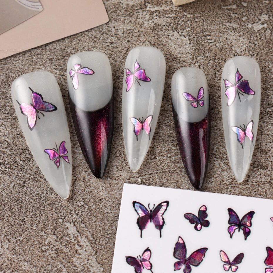 2 stuks 3D zelfklevende holografische laser glitter vlinder nagelstickers paarse vlinder ontwerp nagelstickers voor doe-het-zelf manicure