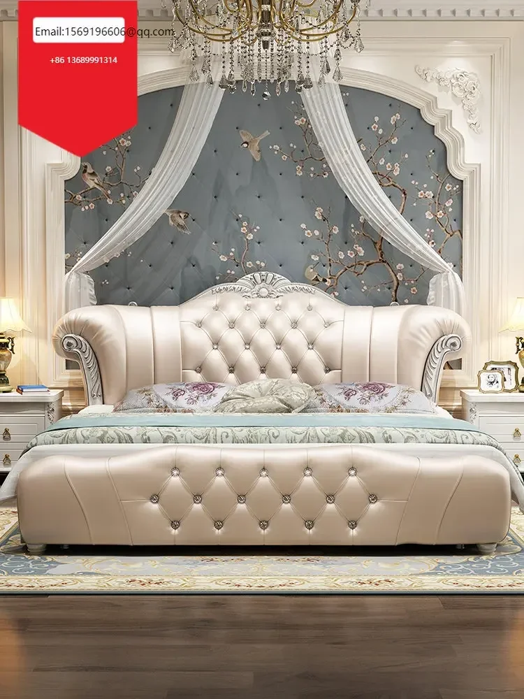 European-style leathermaster bedroom, big uxurious double French wedding bed, princess bed