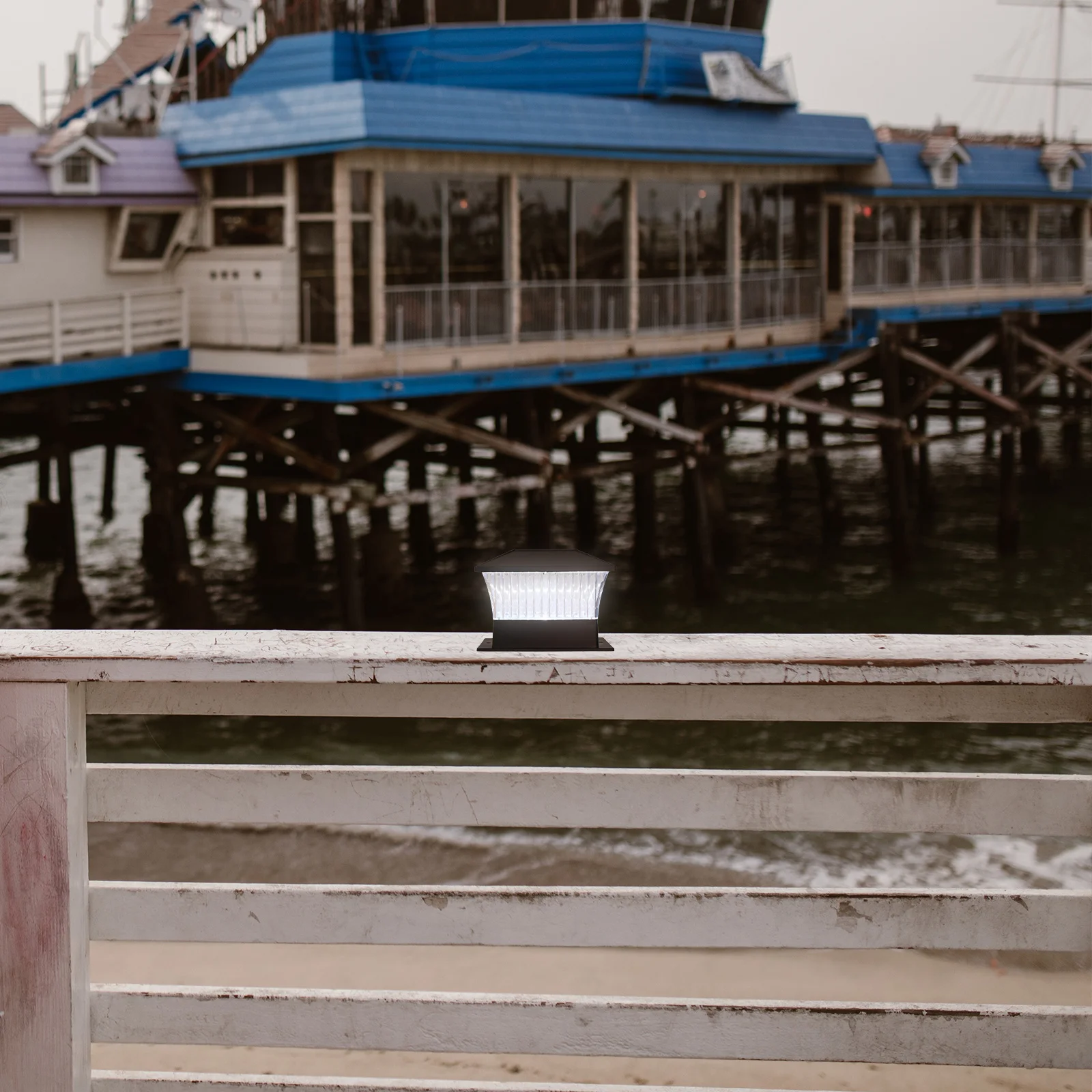 

2Pcs Solar Lamp Outdoor Plastic Post Light Waterproof Garden Decor Solar Convenient Pillar Light Energy Lighting