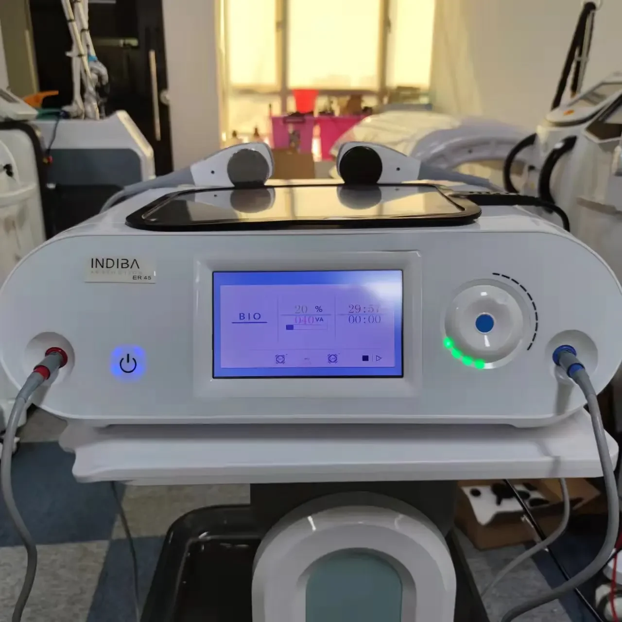 INDIBA perte de poids corps minceur Machine tecartheapia pénètre 12CM sous la peau soins de santé en profondeur Spa et 448 khz Machine
