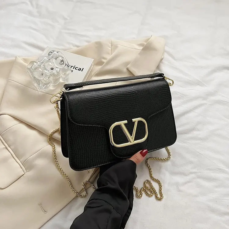 

Модная темпераментная универсальная женская сумка, свежая и милая маленькая квадратная сумка, новая элегантная женская сумка с косой цепочкой