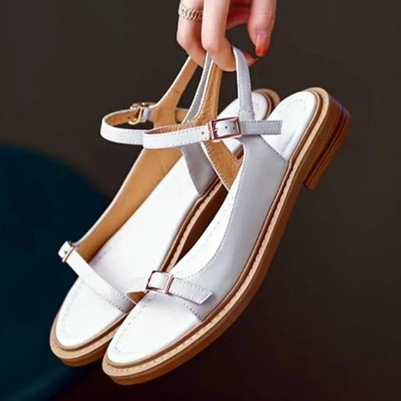 Summer Retro Roman Sandals Women Simple Type Open Toe Flat Sandals Fashion Buckle Low Heel Comfortable Dress Shoes for Women