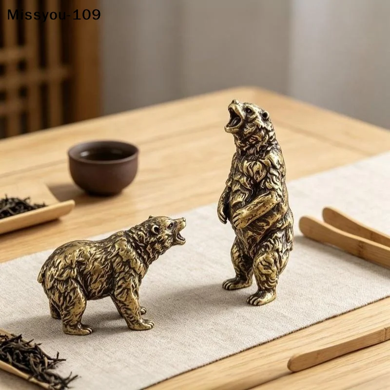 Retro Hand Carved Brass Roaring Bear Figurine Durable Rustic Ornament for Office Desk Home Living Room Decor