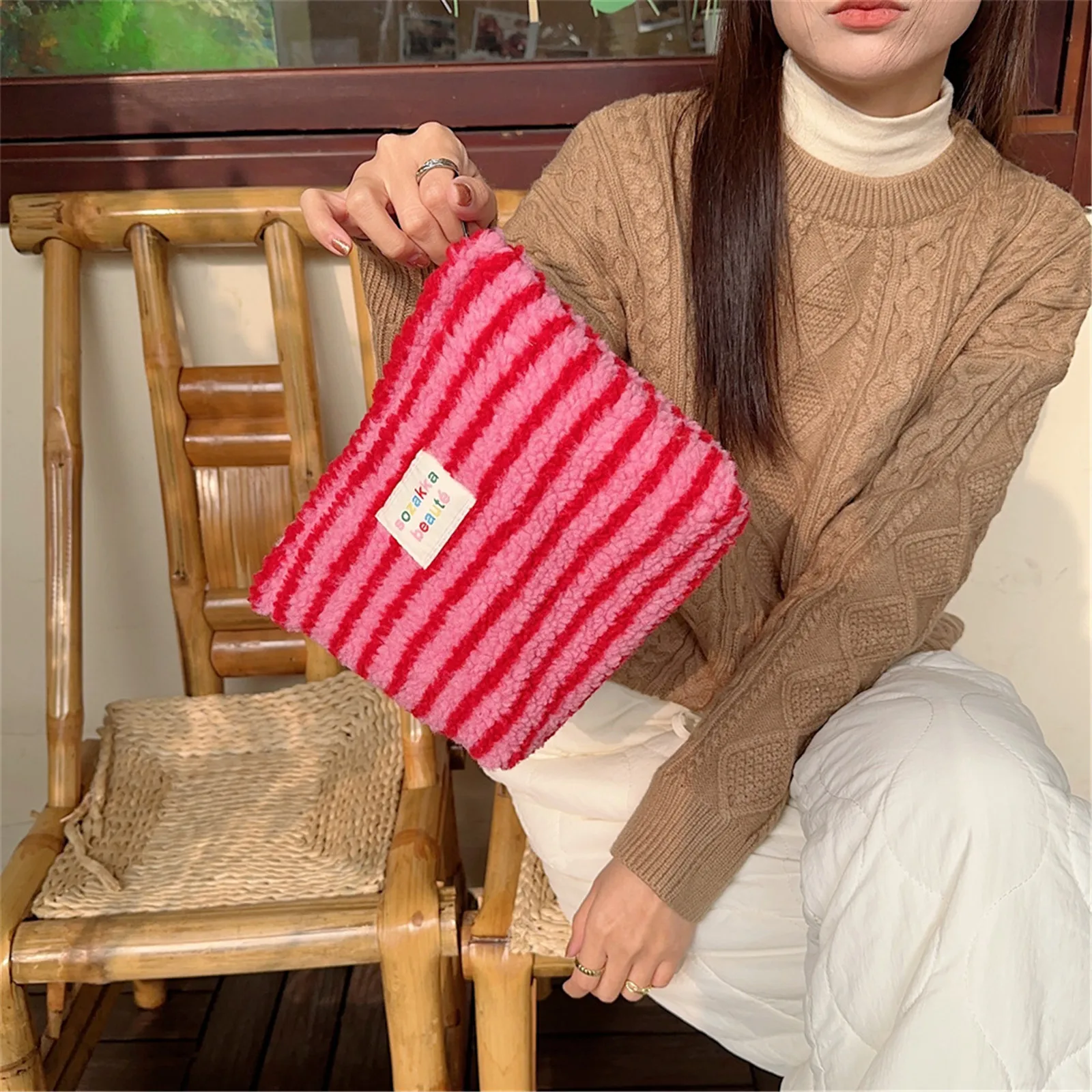 New Colorful Striped Dot Plush Clutch Cosmetic Bag Large Capacity Makeup Pouch Toiletries Bag Travel Outdoor Makeup Storage