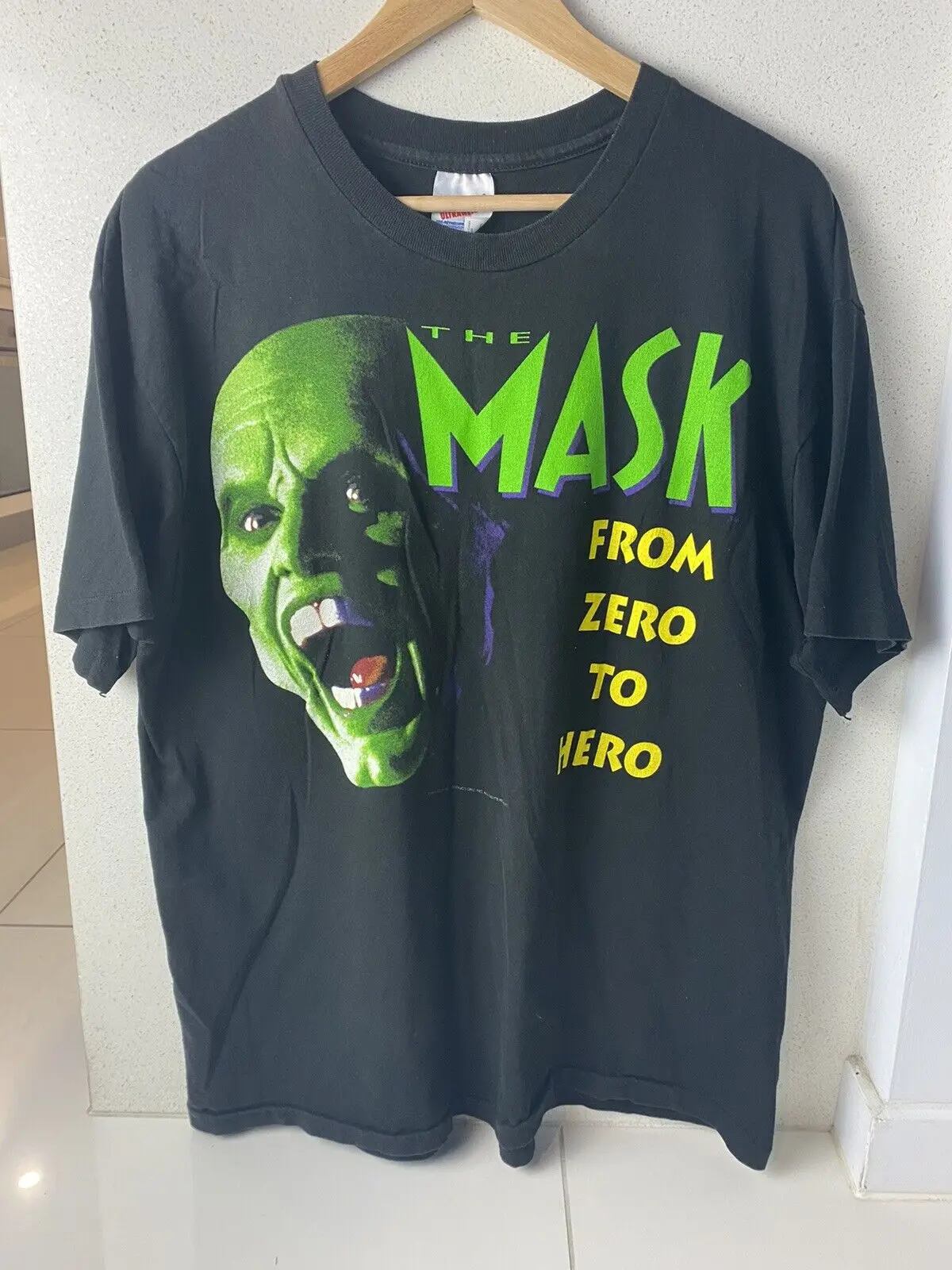 

The Mask Movie T Shirt Jim Carrey Vintage 1994 Size XL Double Sided Top