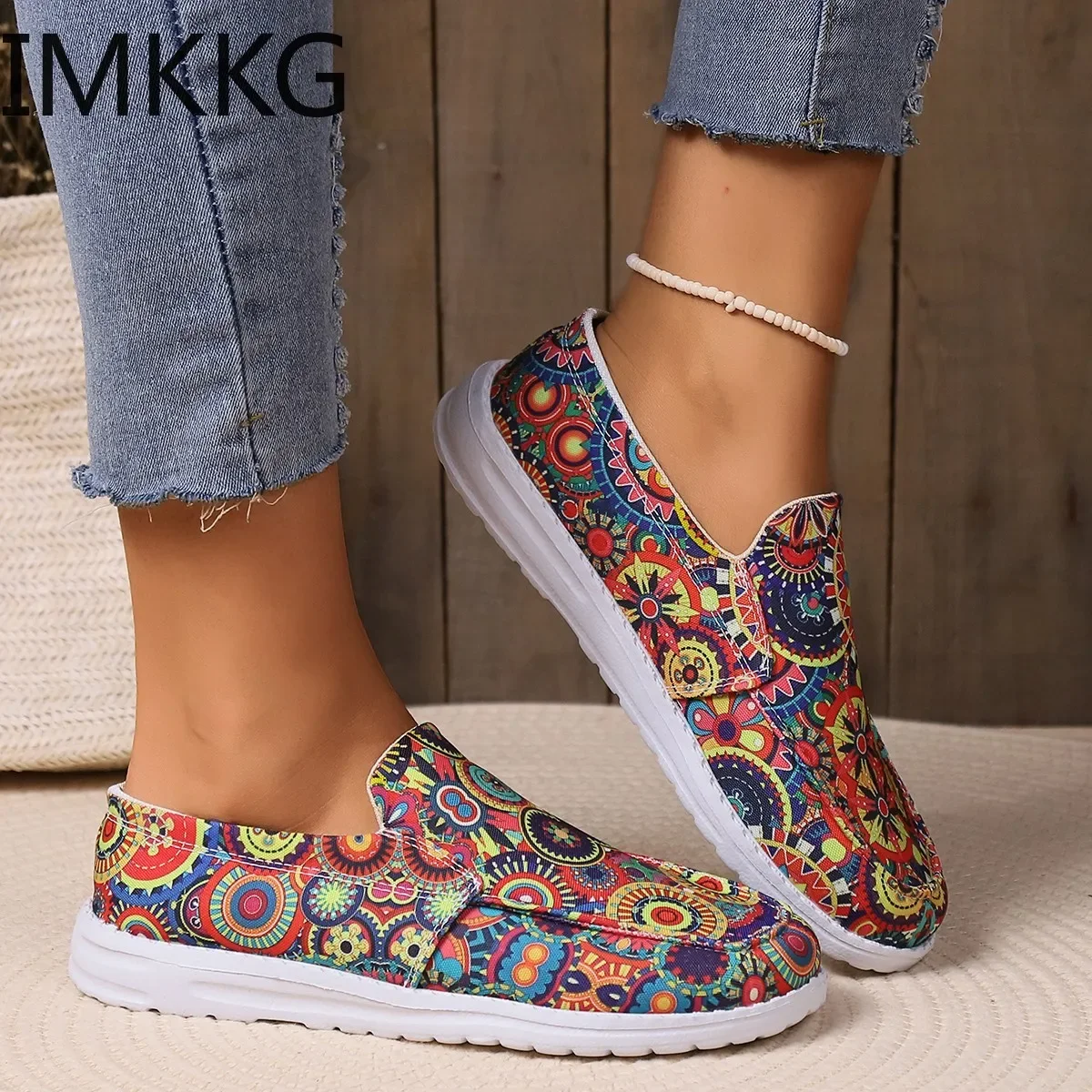 Women\'s Floral Print Canvas Casual Shoes women Slip-on Round Toe Lightweight Women\'s Comfy Walking Flat Shoes