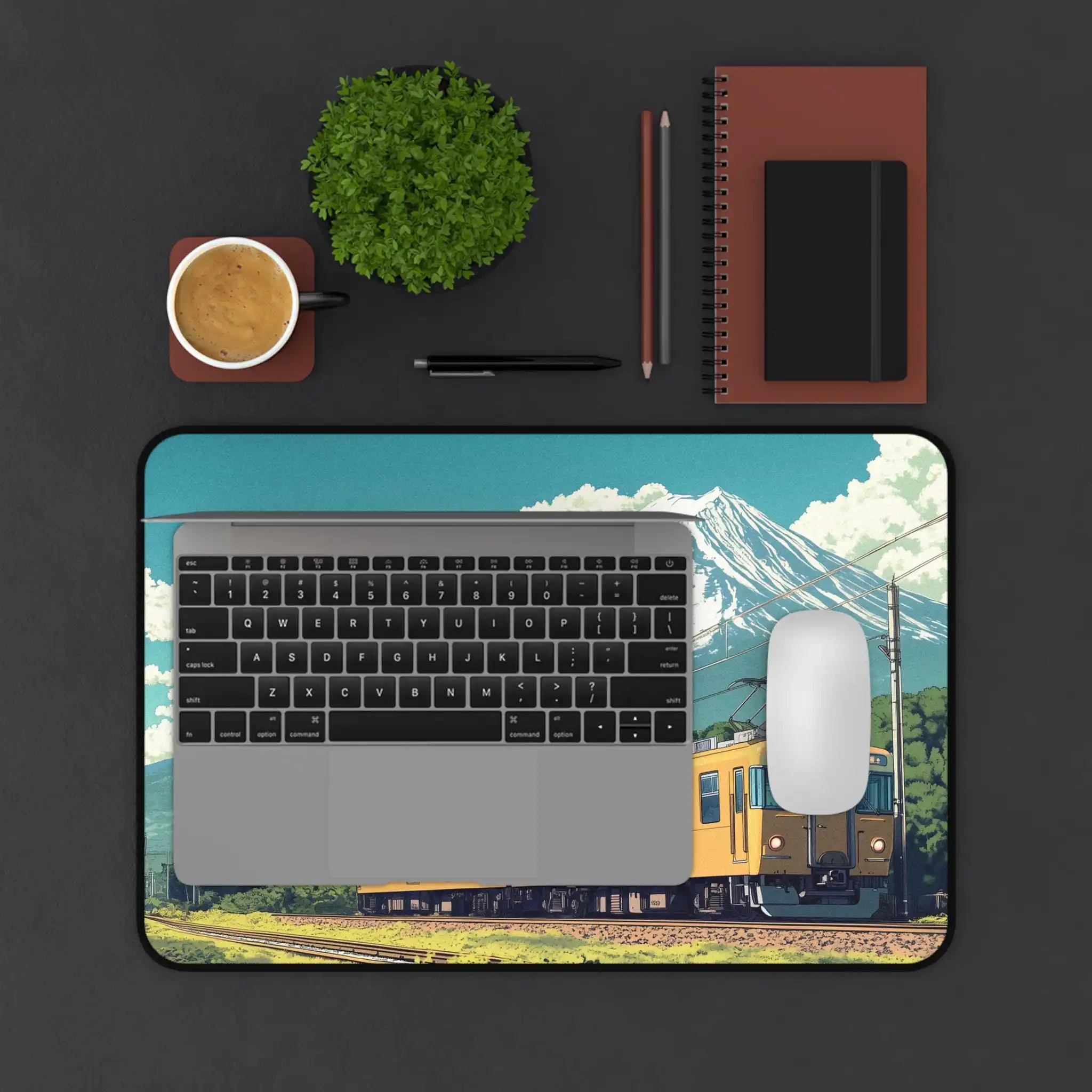 لوحة مكتب Mount Fuji Train Journey Deskmat ذات المناظر الطبيعية اليابانية لألعاب المكتب لوحة ماوس فنية لامعة هدية مثالية للاعبين