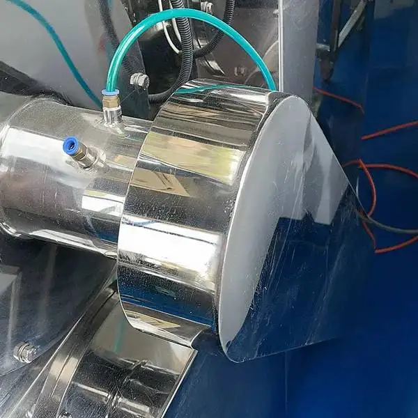 Professional Automatic Plastic Turmeric Spice Grinder Pulverizer New Salt Bark Crusher Machine for Herb Manufacturing Plant - view 5